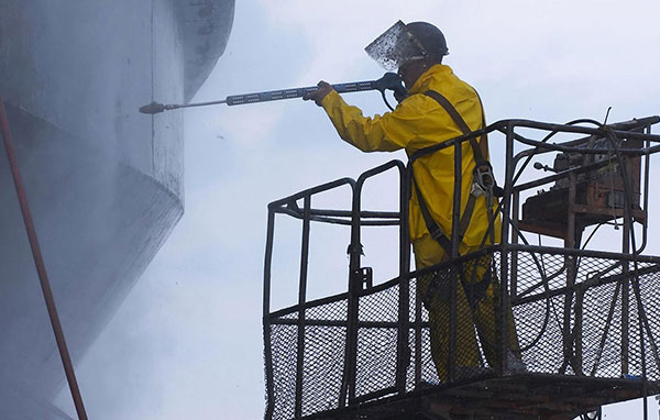 Ship cleaning