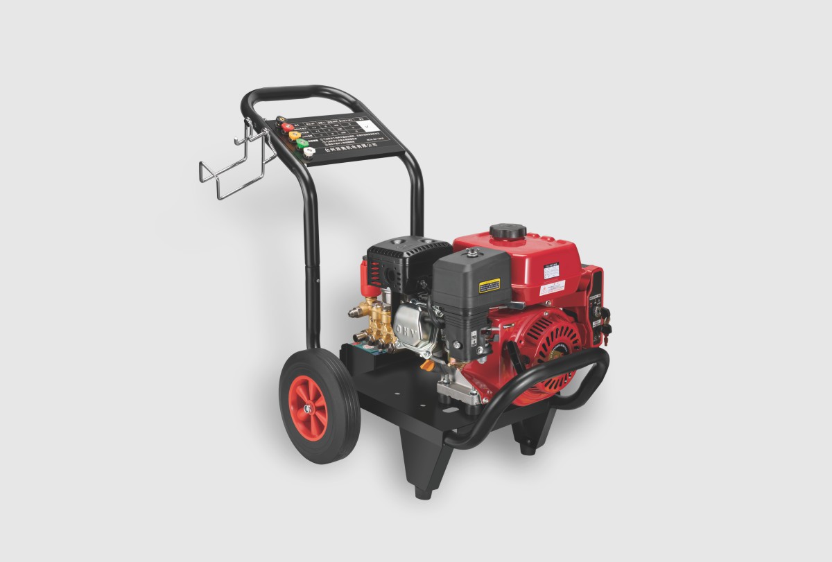 Ultra-high pressure cleaner(gas/diesel version)